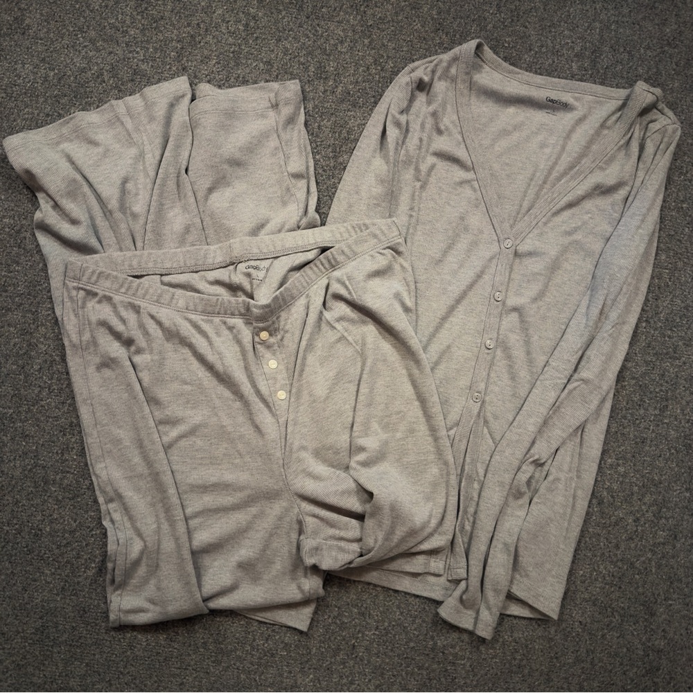 GAP Mid Rib Wide Leg Light Heather Gray Button-Front Lounge Pajama Set Large